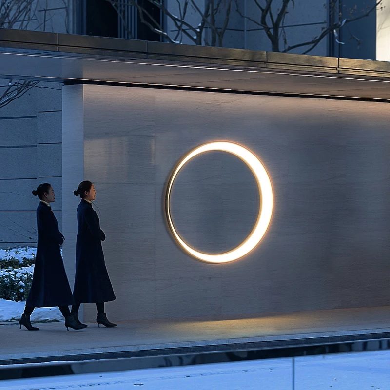 モダンな屋外パティオライト月型IP65防水ステンレス鋼製丸型 - Outdoor Lighting Amazon のレビューと価格