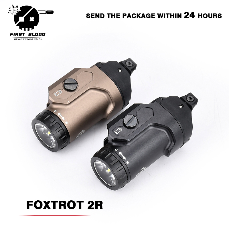タクティカルFOXTROT2R 700ルーメン汎用懐中電灯  - Outdoor Lighting Beacon のレビューと価格