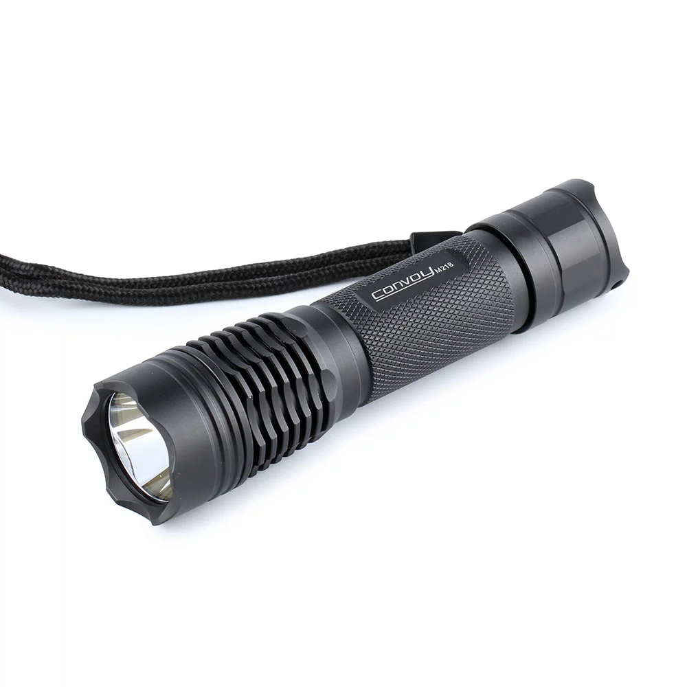 コンボイ M21B XHP70.3 Hi 12 グループ 2 - Outdoor Lighting Not Working のレビューと価格